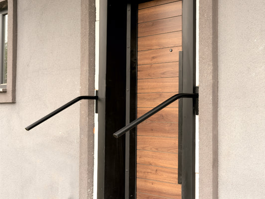 "Wall-Mounted Handrail for 2–3 Step Stairs – Type 1 to 4